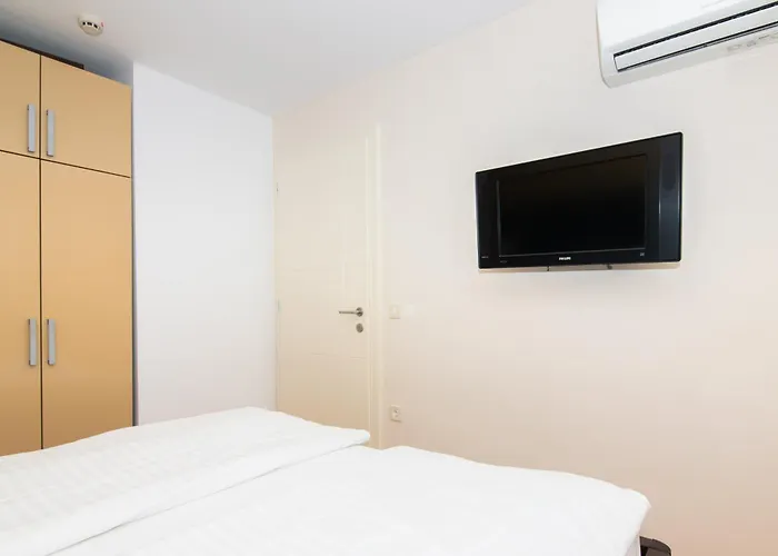 Marina - Burin 110 By Locap Group